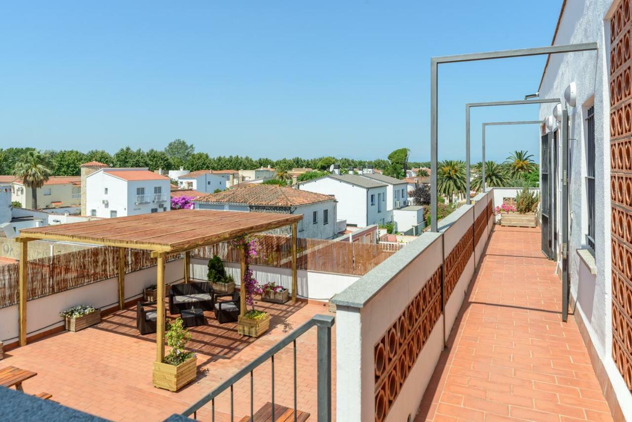 Empuriabrava Apartaments No 5 Exterior photo